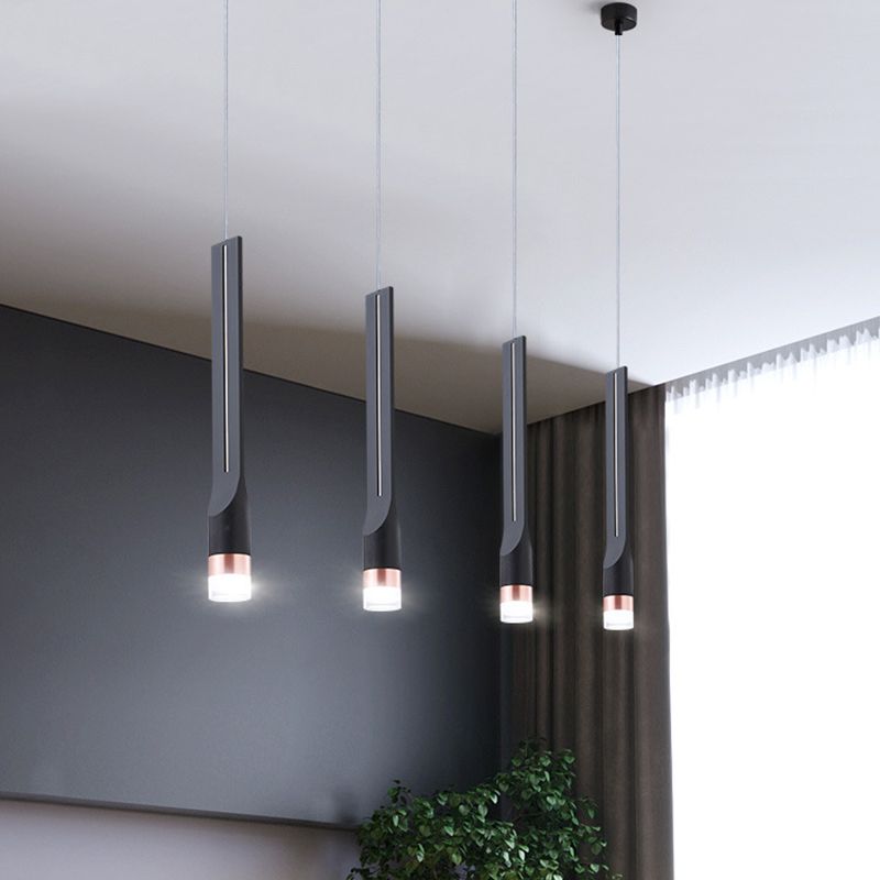 17.7 "H Noordse stijl LED hangend licht aluminium lange stripverlichtingsarmatuur met kristallen lampenkap