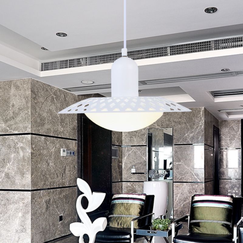 Finition blanche creux Dosa pendentif moderne 1 lampe plafond en métal de tête avec une nuance en acrylique dôme, 12 "/ 16" W