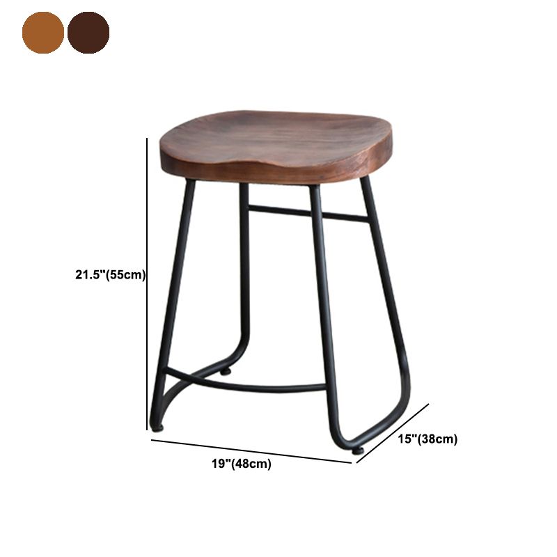 Modern Armless Backless Counter Stool Iron Bar Stool with Wooden Seat and Pedal for Cafe