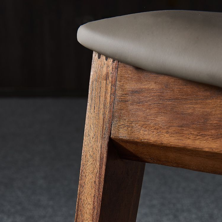 Silla sin brazos de comedor de madera tradicional, silla lateral de cuero sintético para uso en restaurantes