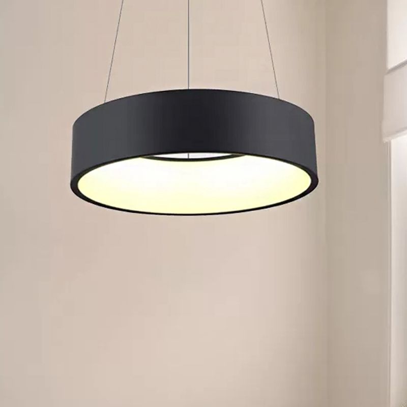 18"/23.5"/31.5" Dia Ring Ceiling Light Minimalist Metal White/Gray/Black Integrated LED Pendant Light Fixture for Dining Room