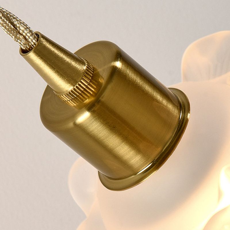 Flower Shape Glass Wall Lighting Modern Style 1-Light Wall Mounted Light in Gold