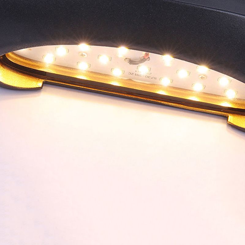 Hat Shape Wall Lamp Modern Style Metal 1 Light Wall Light in White/Black
