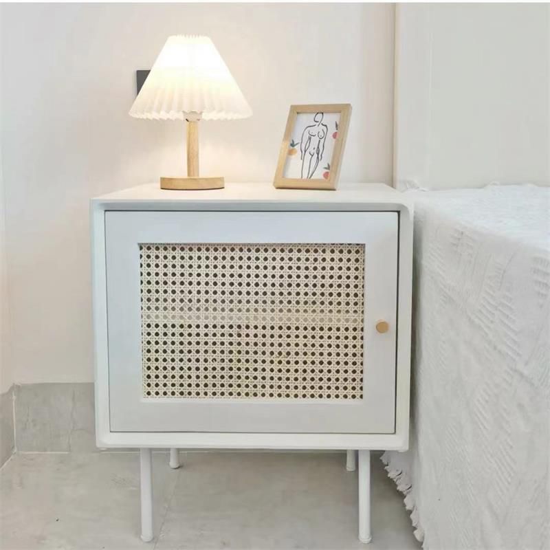 Pine and Rattan Bed Nightstand Contemporary Bedside Cabinet with 1 Door