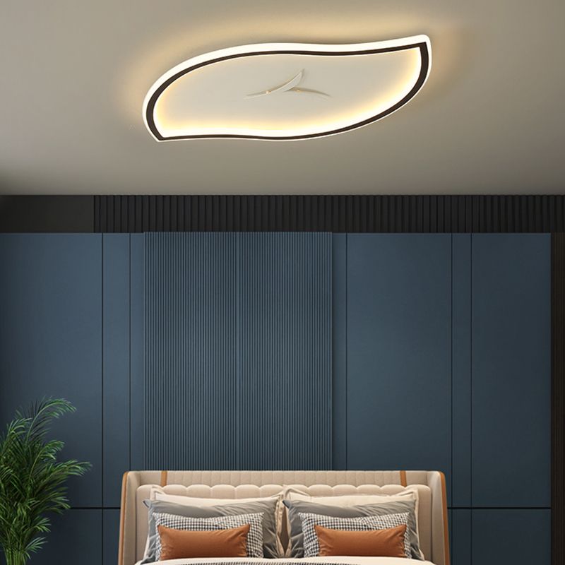 Moderne künstlerische LED-Deckenleuchte aus Eisen, Blattform, Unterputzmontage mit Acrylschirm