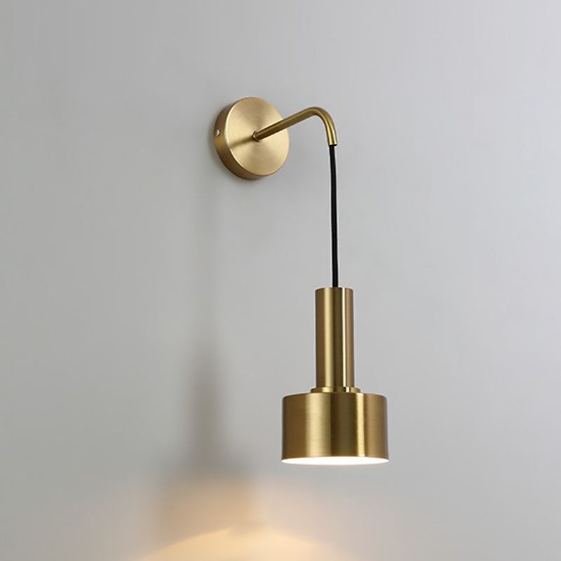 Éclairage mural de lecture en métal géométrique