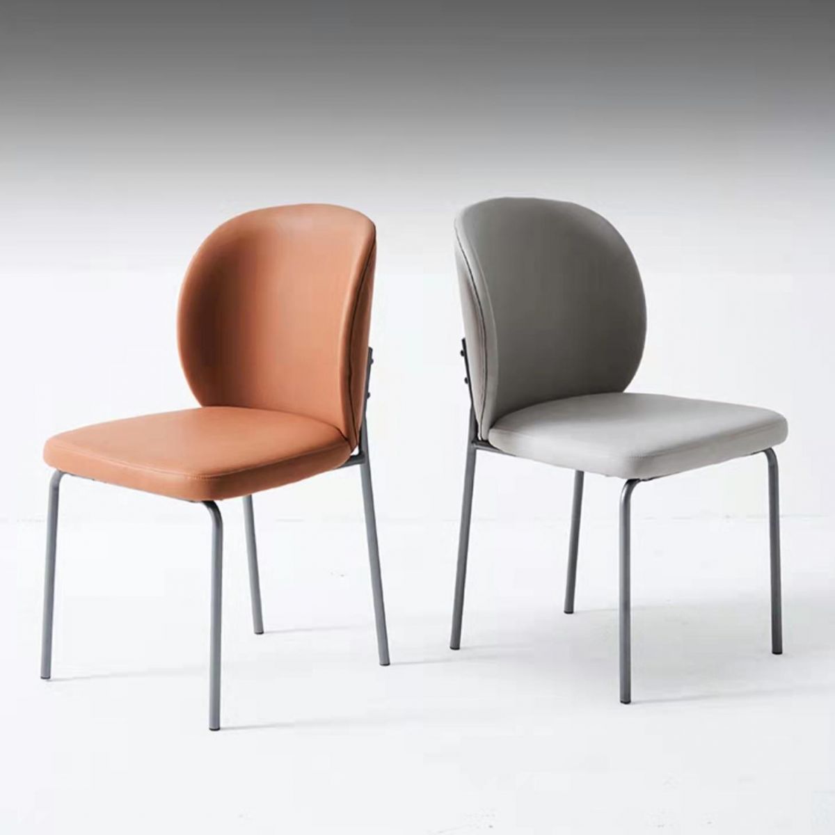 Silla lateral casera contemporánea Silla de comedor tapizada con patas de metal Wingback