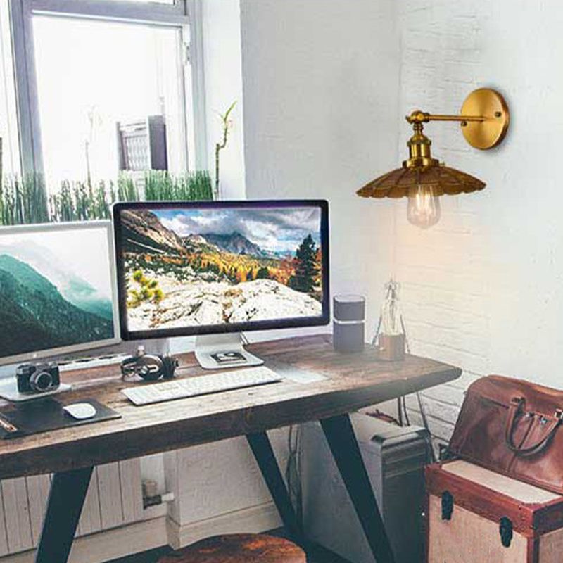 1 Light Wall Mount Lighting Industrial Wall Mounted Lamps in Gold for Living Room