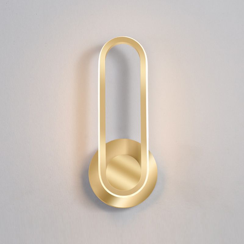 Metal Oval Shape Wall Sconce Modern Style 1 Light Wall Light Fixture in Gold