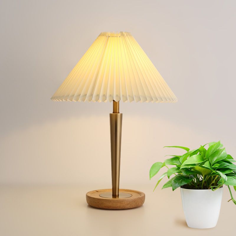 1-Head Night Table Lamp Countryside Conic Pleated Fabric Task Lighting with Wood Round Pedestal in Gold