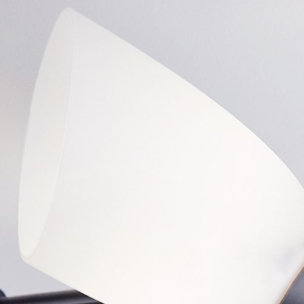 Plafonnier en forme de cloche encastré en fer moderne avec abat-jour en verre pour chambre à coucher