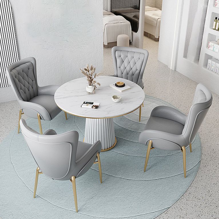 El comedor del metal de Glam preside el sillón tapizado para el uso del restaurante
