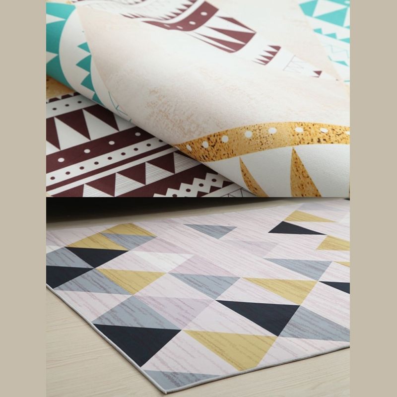 Leisure Area Carpet Modern Plant Pattern Rug Polyester Washable Carpet with Non-Slip Backing