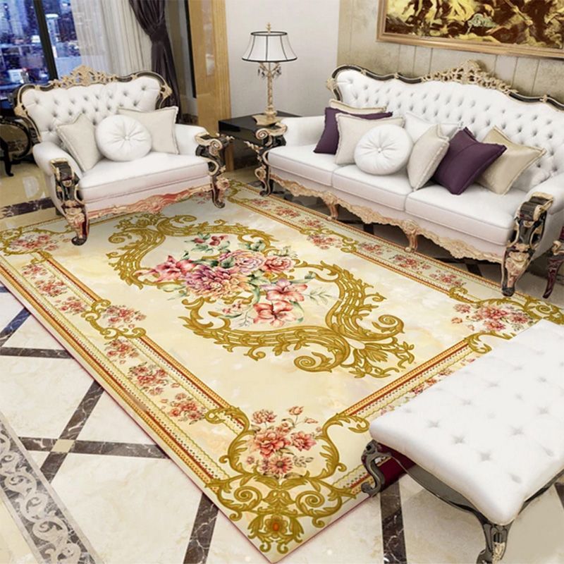 Red Modern Area Carpet Flower Pattern Polyester Area Rug Anti-Slip Backing Rug for Home Decor