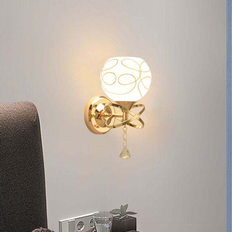 Modern Simple Iron Vanity Light Ball Shape Vanity Lamp for Living Room