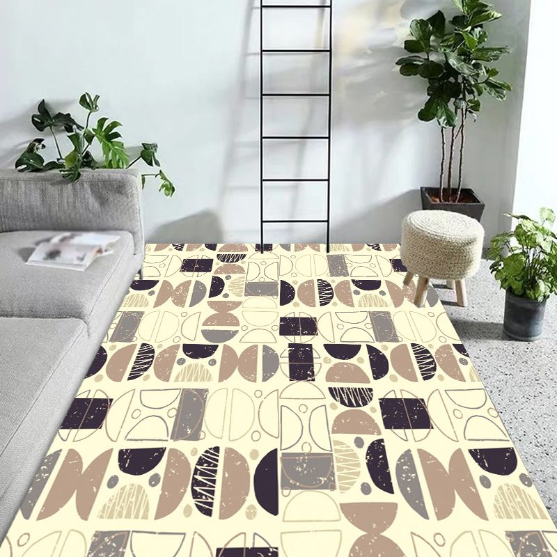 Minimalist Modern Rug in Yellow Semicircle Pattern Rug Polyester Stain-Resistant Carpet for Home Decoration