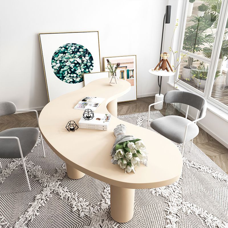 Modern Solid Wood Dining Table 3 Legs Dining Table for Dining Room