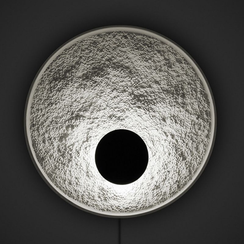 Single Matte White Wall Mounted Sconce LED Round Wall Light for Living Room