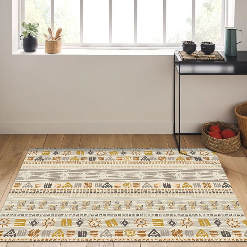 Light Color Bohemian Area Carpet Polyester Southwestern Print Indoor Rug Anti-Slip Backing Carpet for Living Room