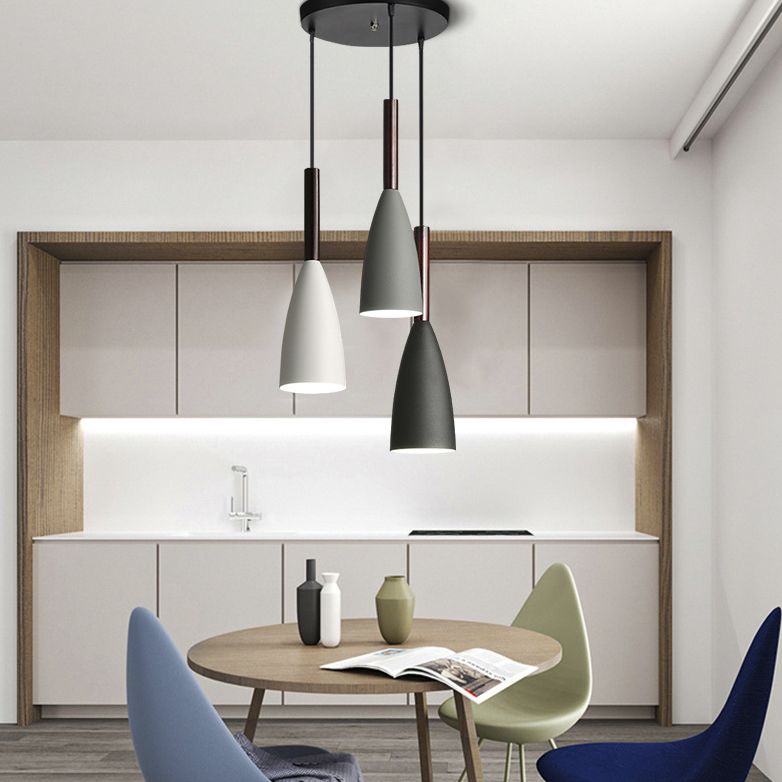 Ultra-moderne sich verjüngte Anhänger-Beleuchtungskörper metallische Hanglampe mit Hangschnur für das Restaurant