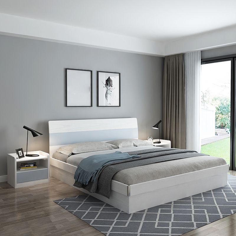 Modern Style Wood Panel Standard Bed with Rectangular Headboard