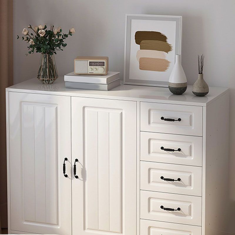 Ultra-Modern Storage Chest Manufactured Wood Storage Chest Dresser