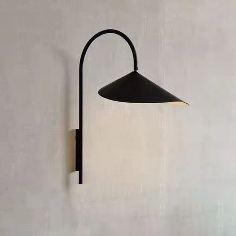 Simple Style Vanity Lighting Metal Wall Light Fixture for Bathroom