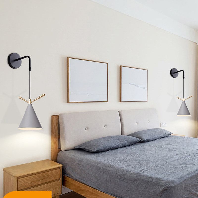 Lampe à paroi nordique moderne cône en fer forgé de clause de mur suspendu pour les espaces intérieurs