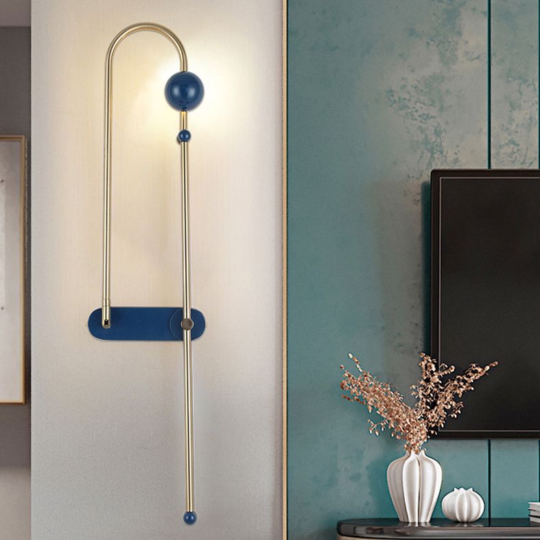 Paperclip Wall Mounted Lamp Postmodern Simplicity Metal Wall Sconce for Living Room