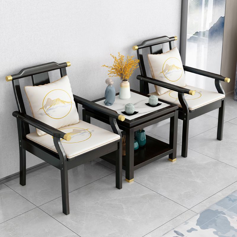 Sillón de comedor tradicional con brazo trasero de listones y patas de madera