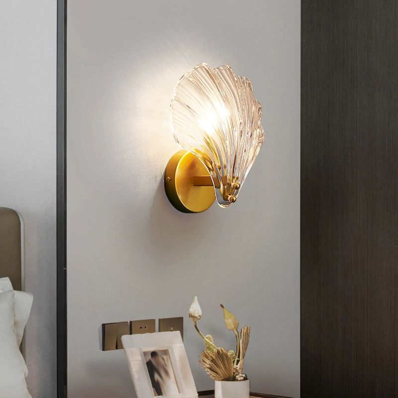 Shell Shape Glass Wall Mount Light Modern Style 1-Light Wall Light Sconce in Gold