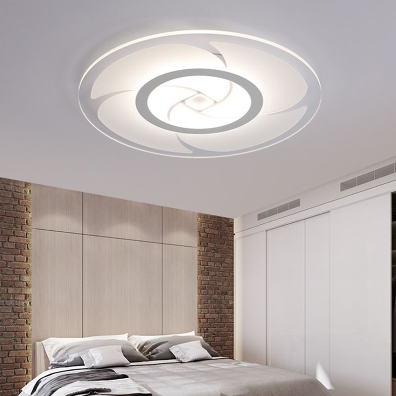Pinwheel Pattern Disc Thin Ceiling Light Modern Acrylic 16.5"/24.5"/31" W LED White Flush Mounted Lamp in Warm/White Light