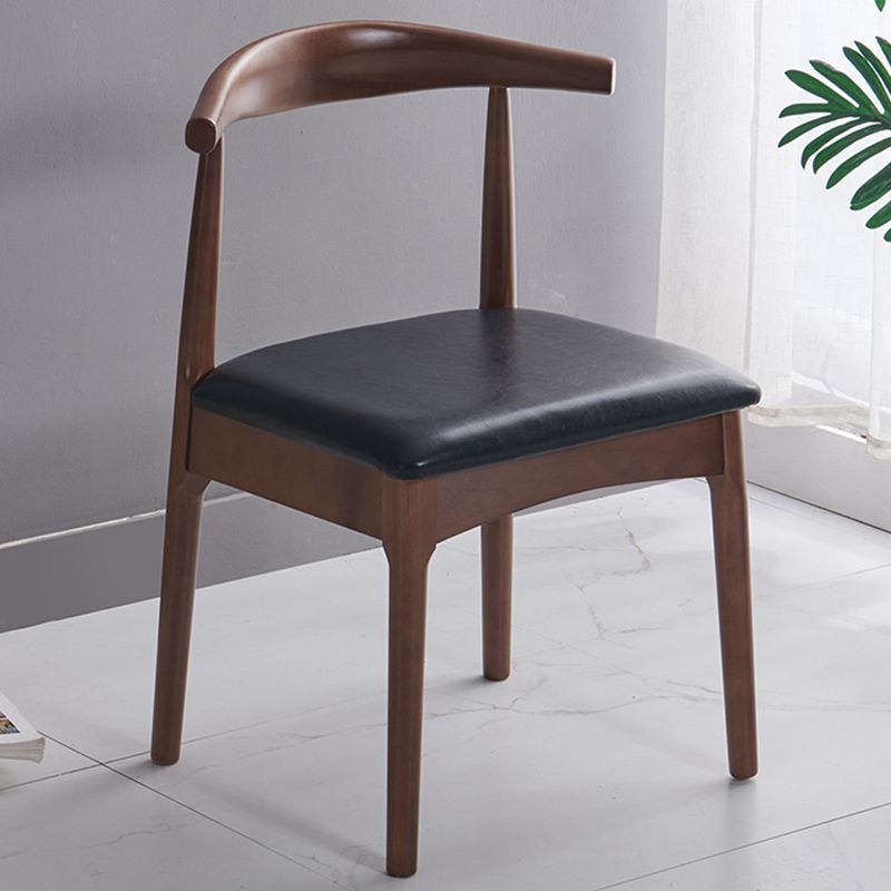 Chaise de salle à manger contemporaine chaise latérale ouverte avec des pattes en bois pour un usage domestique