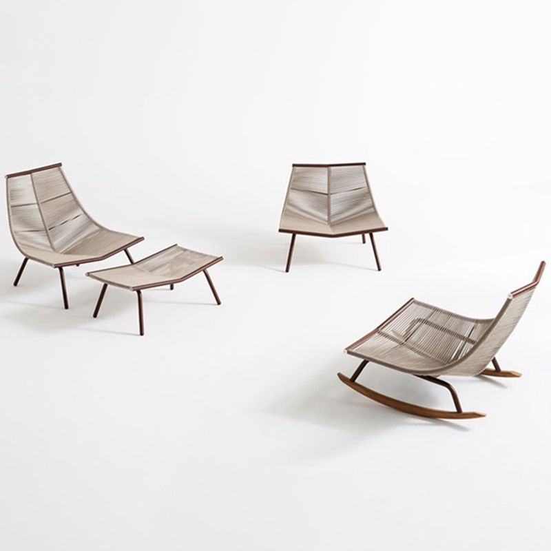 Modern Style Rocking Chair Metal Frame Wicker Spindle Rocker Chair with Light Legs