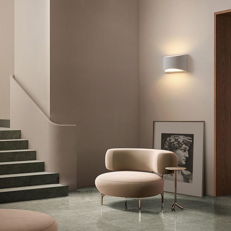 Simplicity Indoor LED Wall Lamp Modern Style Geometric Shaped Aluminum Alloy Sconce Light in White