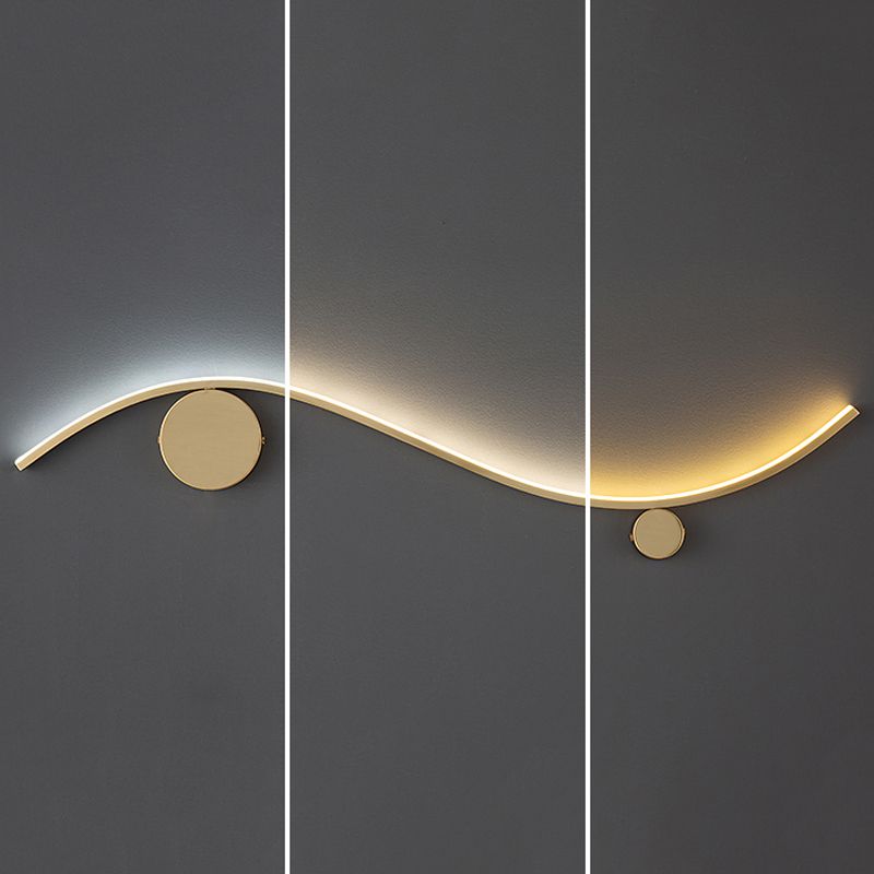 Modern Metal Wall Sconce Linear Shape Wall Light with Silicone Shade for Bedroom