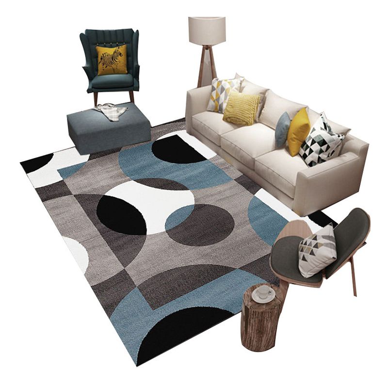 Modern Geometric Pattern Rug Grey Polyester Area Rug Stain Resistant Area Carpet for Home Decor