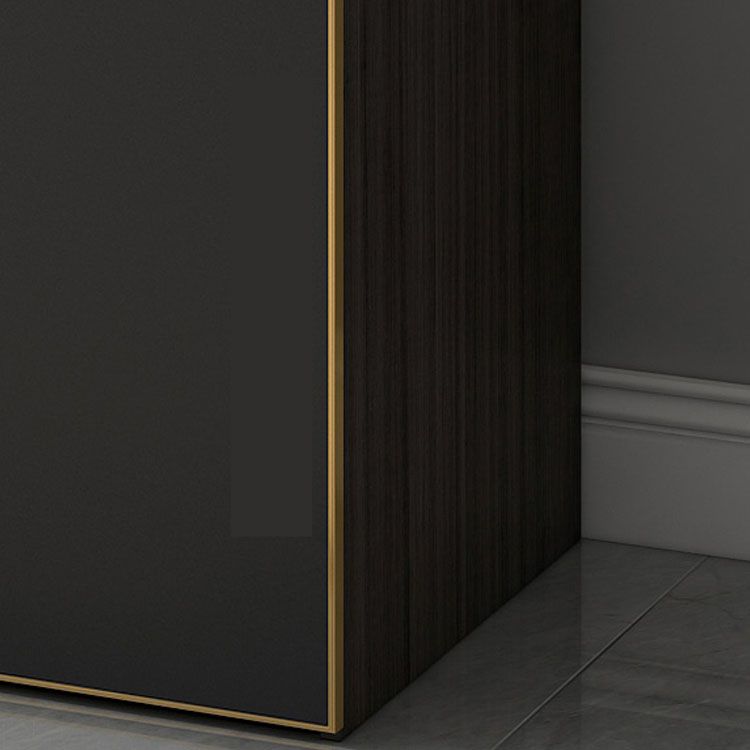 Traditional Style Wardrobe Cabinet Wooden Wardrobe for Bedroom