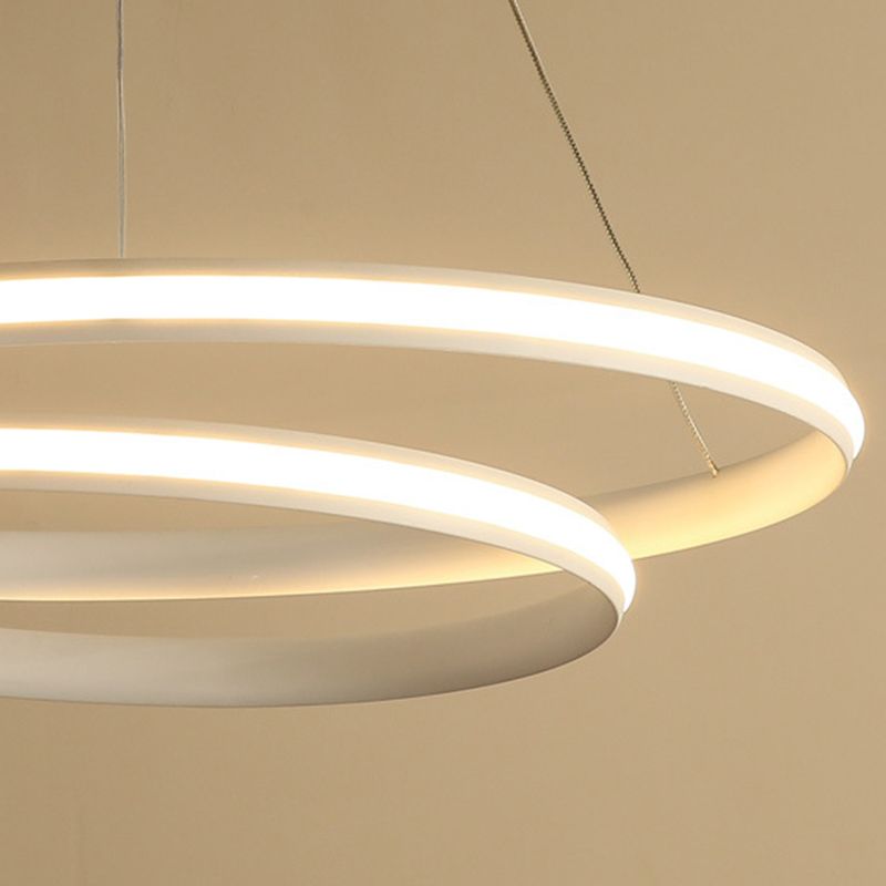 Modern Simplicity LED Hanging Lamp Lacquered Aluminium Linear Chandelier with Silicone Shade