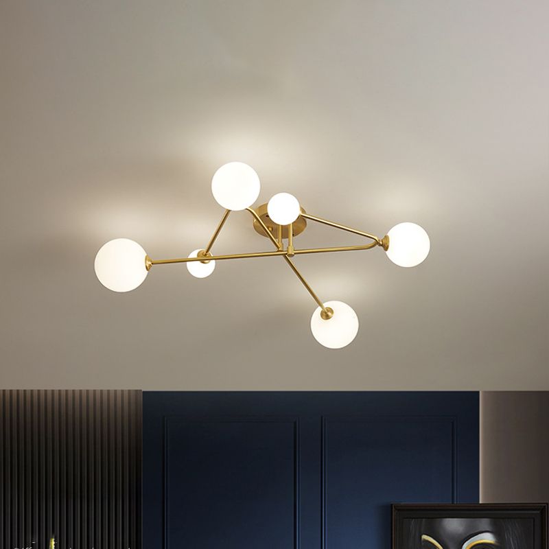Orb Semi Mount Lighting Simple Salon en Verre Opalin Près du Plafonnier en Or