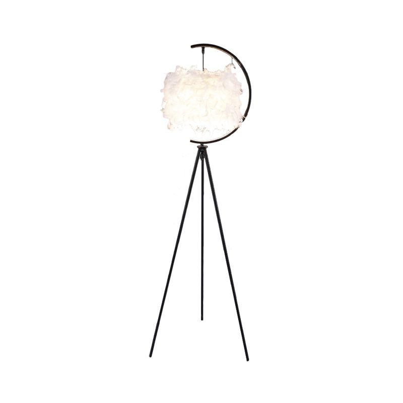 Drum Floor Standing Light with Feather Deco Contemporary Fabric Single Bedroom Tri-Leg Floor Lamp in Black/Gold