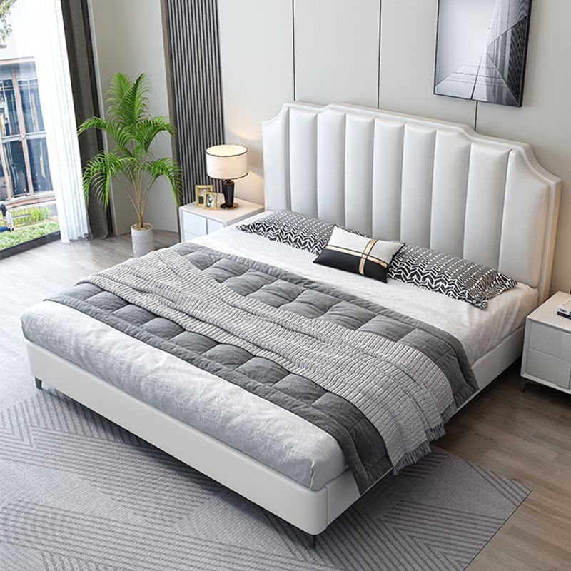 Glam Solid Wood Solid Color Mattress Included with Scooped Headboard Standard Bed