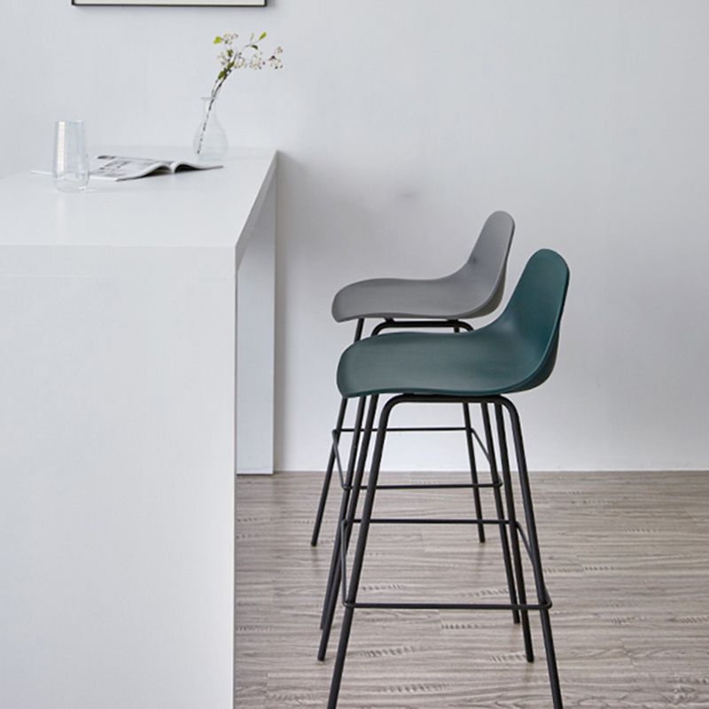 Scandinavian Reception Low Back Stool Matte Finish Plastic Barstool