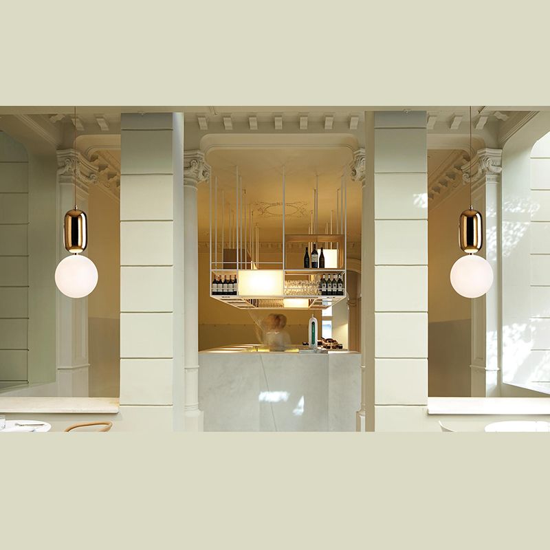 Lampada a sospensione minimalista a sospensione soggiorno con tonalità in vetro a sfera