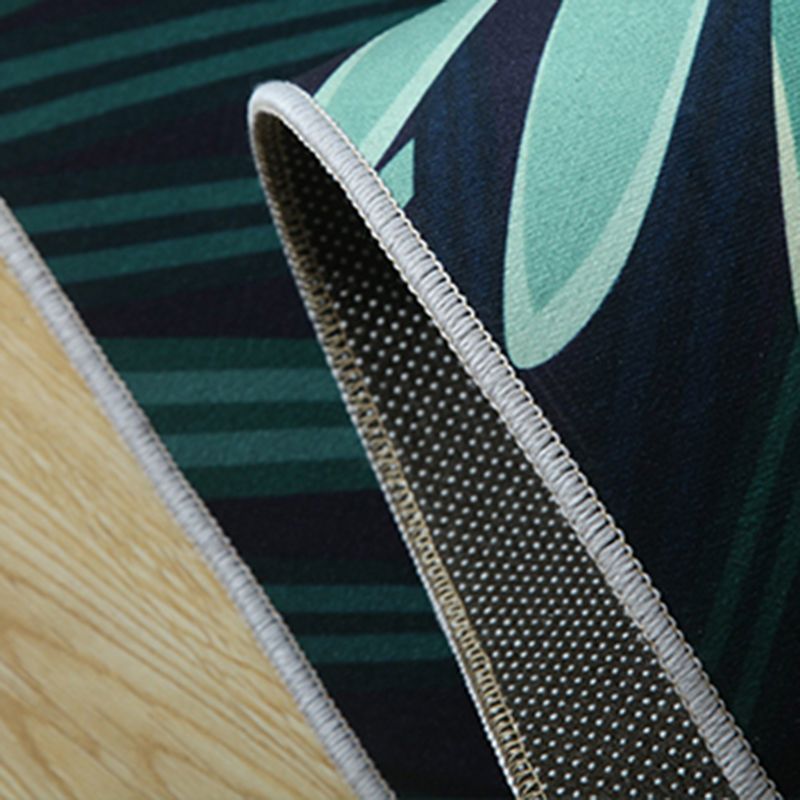 Green Modern Area Carpet Leaf Pattern Polyester Area Rug Stain Resistant Rug for Living Room