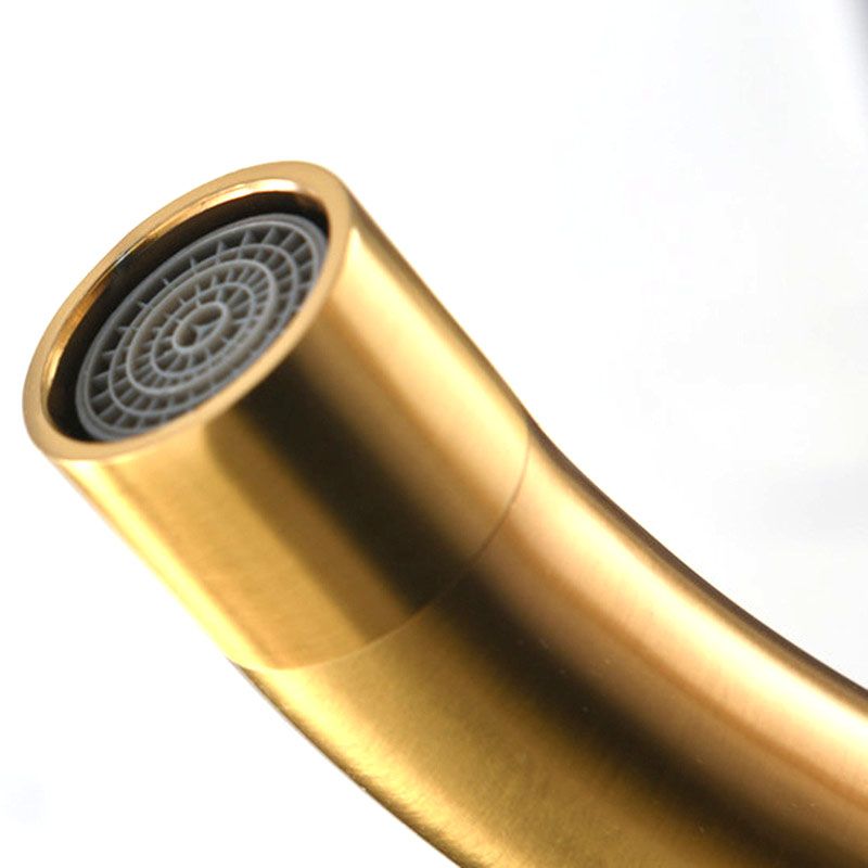 Floor Mounted Metal Freestanding Tub Filler Double Handles Freestanding Faucet with Hose