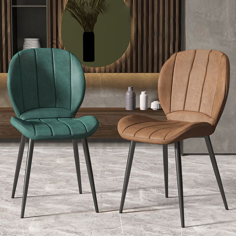 Metal de la cocina del estilo nórdico que cena la silla Wingback que cena las sillas laterales sin brazos