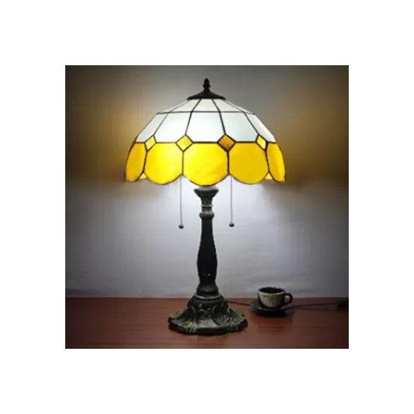 Traditional Dome Table Light with Grid Design Stained Glass 2 Lights Table Lighting in Blue/Yellow