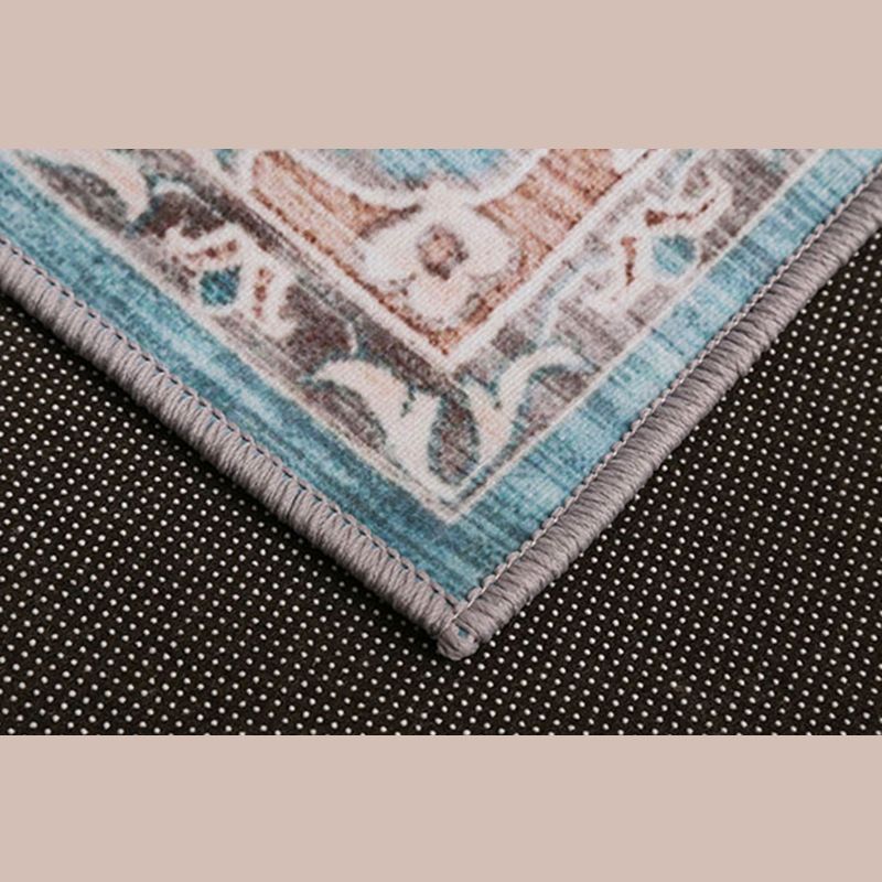 Elegant Red Tone Antique Carpet Polyester Medallion Indoor Rug Stain Resistant Rug for Living Room