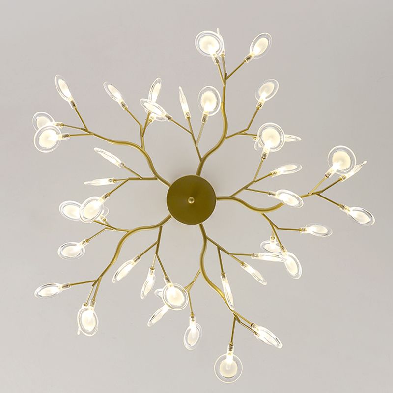 Light Luxury Style Pendant Chandelier Light Metal Chandelier in Gold Finish
